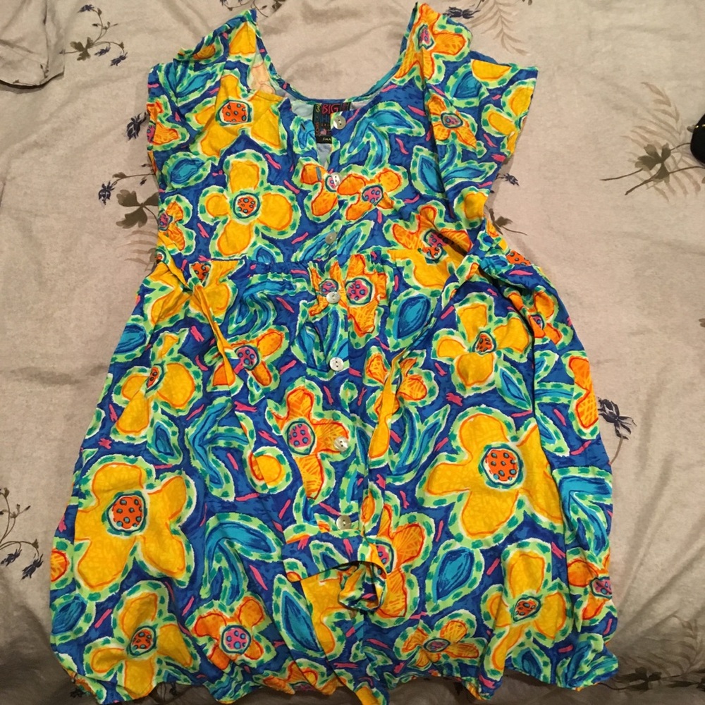 Adorable floral skater dress